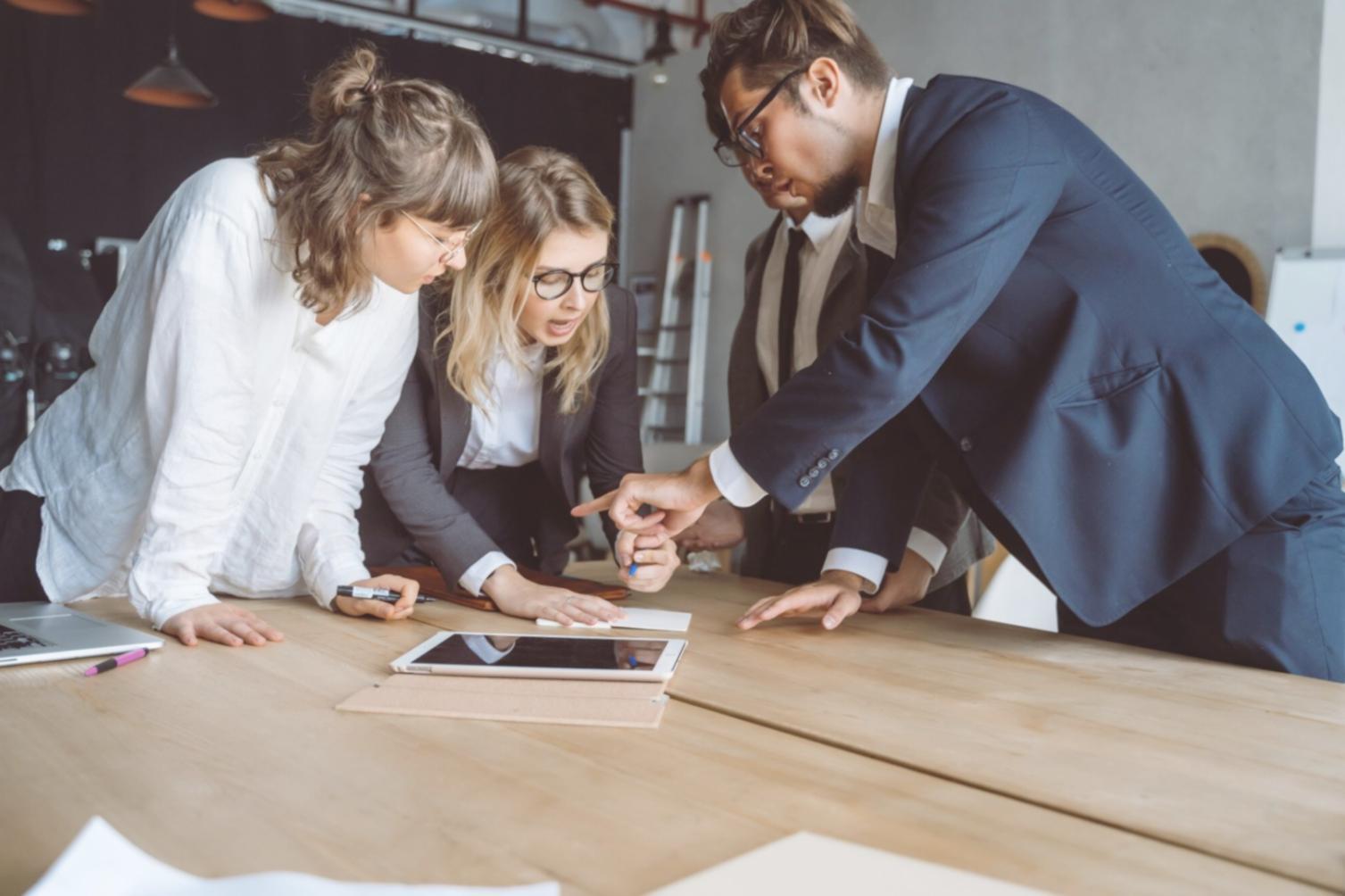 Documentation technique et guides d'analyse financière